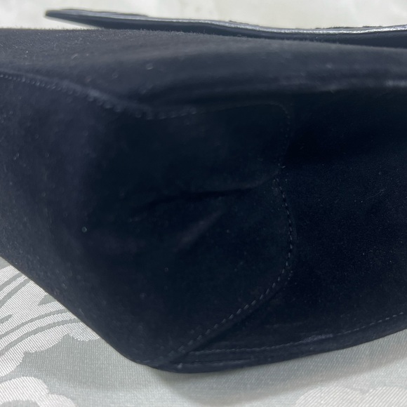 Bally Velvet Clutch or shoulder bag EUC - Picture 11 of 15